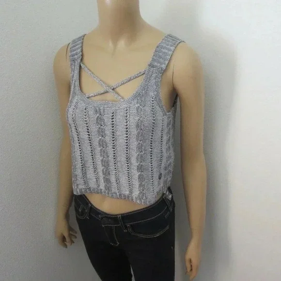 NWT Hollister Cropped Sweater Tank Top Size XS - Picture 2 of 5